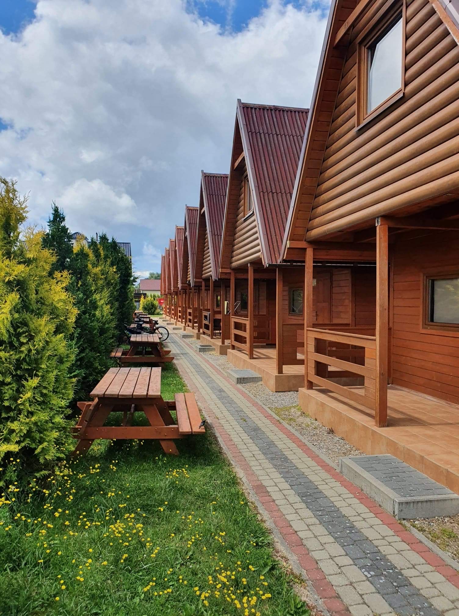 Czytelne ceny i szybka orientacja w sezonie