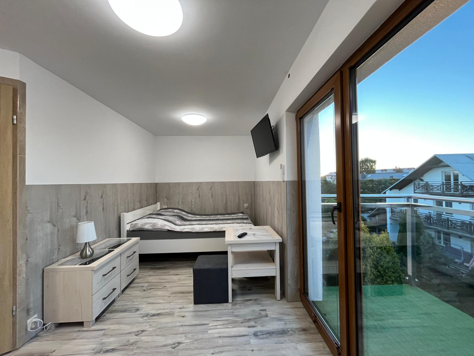 Kalendarz dostepnosci dla domkow i pokoi